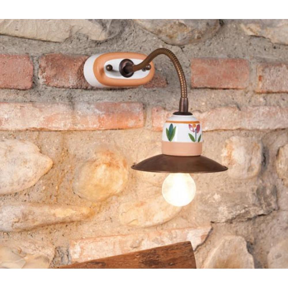 keramicka mediteranska malovana nastavitelna stenna lampa spalna citacia lampa stenna lampa renovacia toskansky taliansky kvetinovy vzorovy dekor osvetlenie obyvaci priestor balaton renovacia.jpg